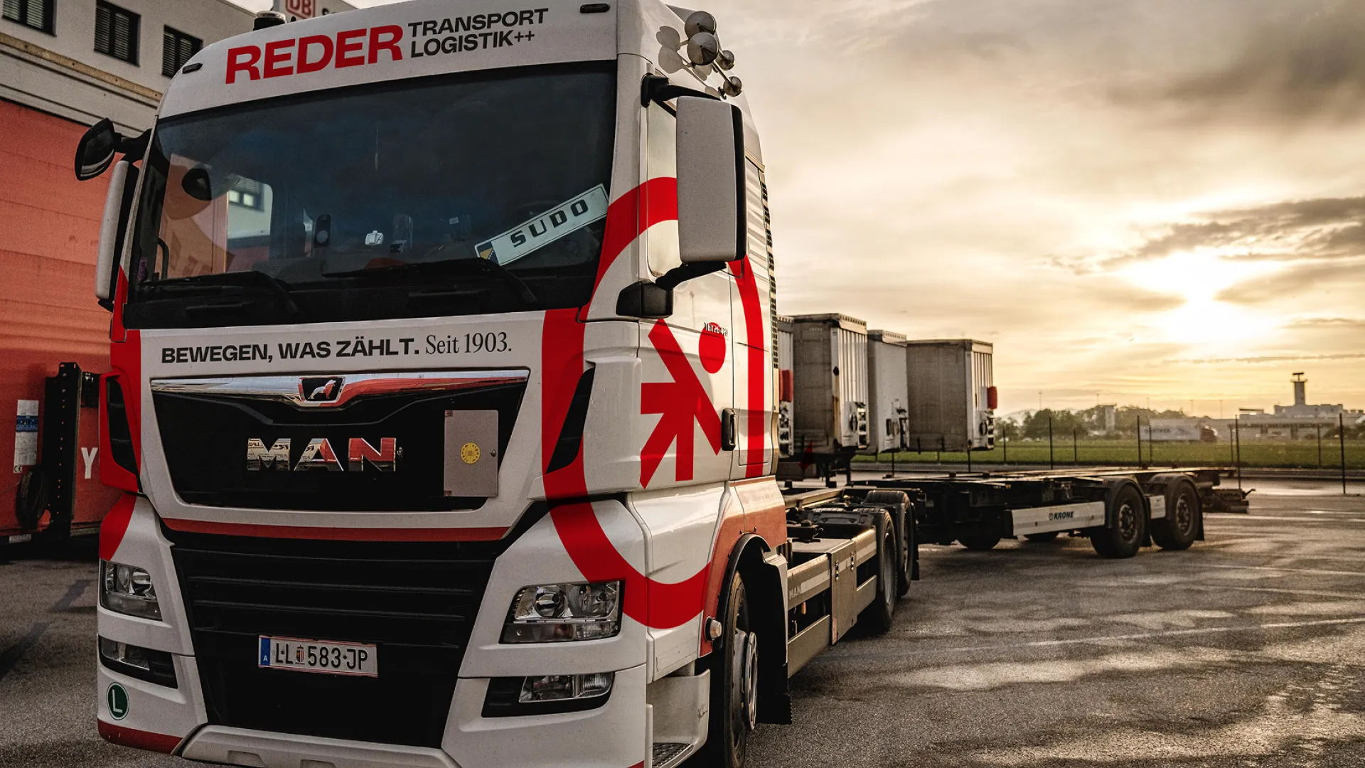 LKW | Downloads | REDER Transportlogistik++