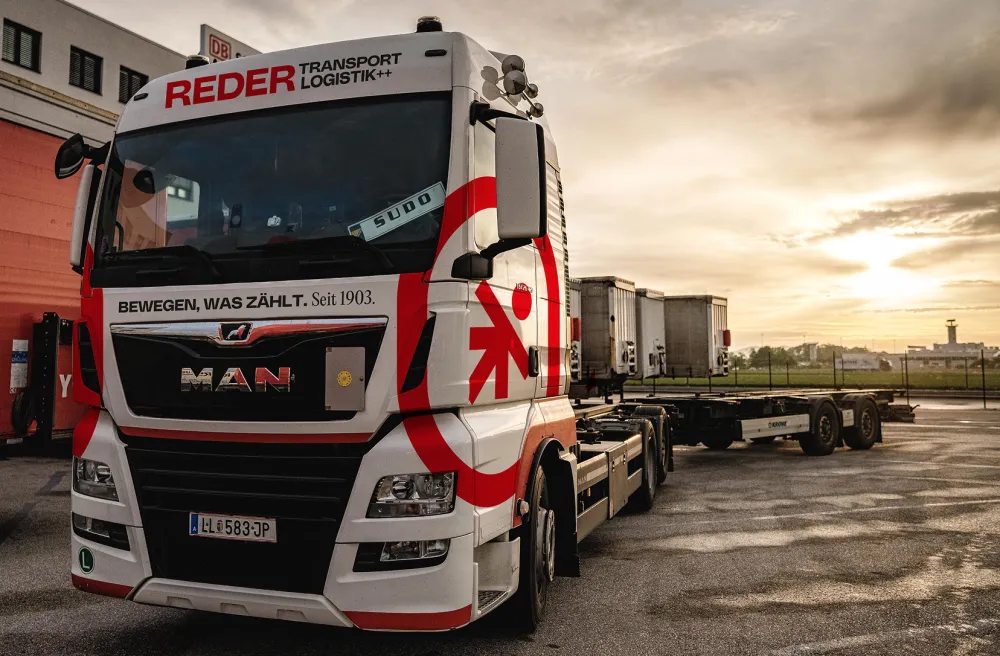 LKW | Downloads | REDER Transportlogistik++ LKW | Downloads | REDER Transportlogistik++