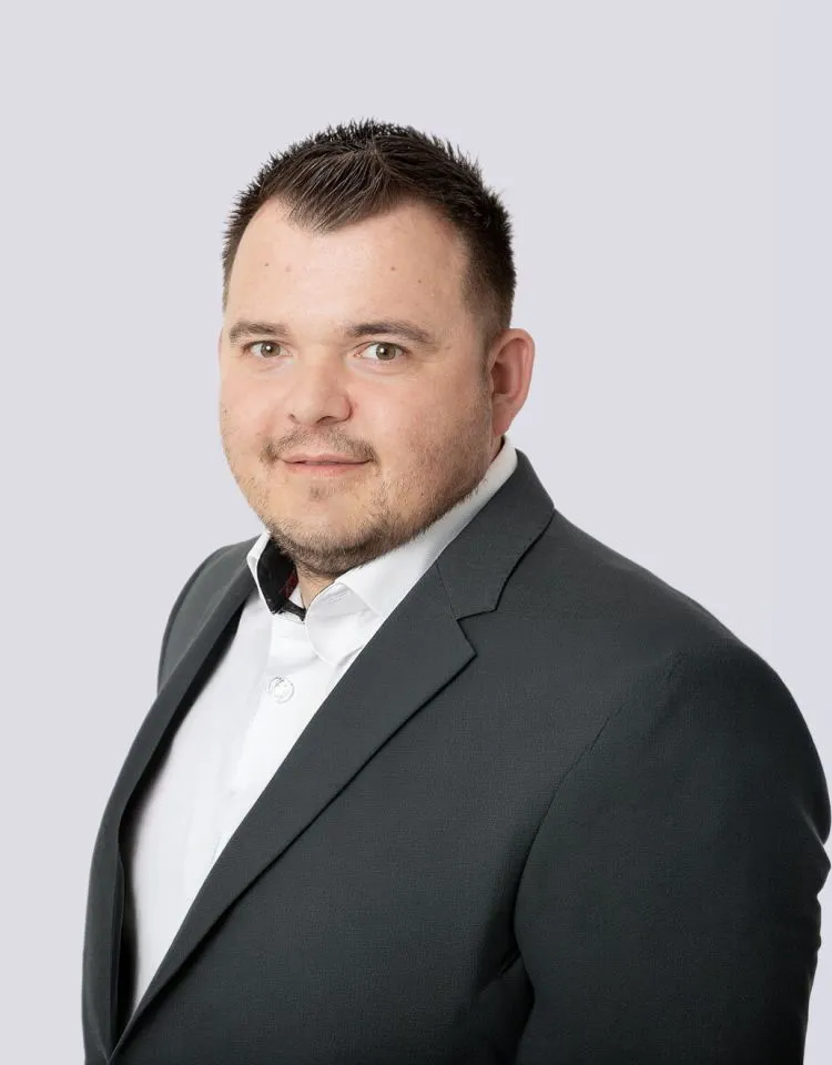 Dusko Celarevic | REDER Transportlogistik++ Dusko Celarevic | REDER Transportlogistik++