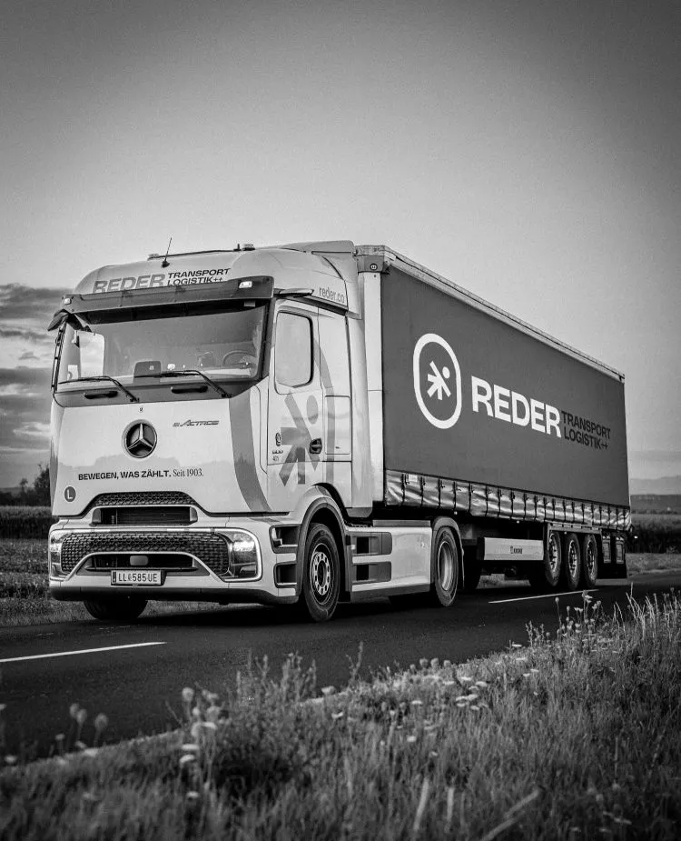 reder-trans_eactros_fein-retuschiert_web_002-mobil-2.jpg